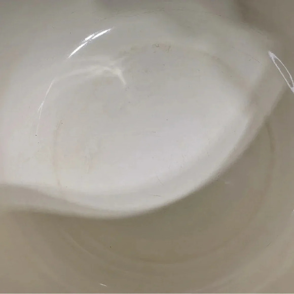 Vintage Enamelware Dutch Oven With Floral Design - Picture 11 of 13